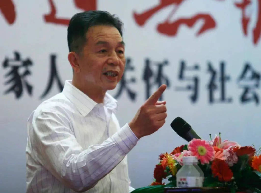 许连捷<strong></p>
<p>货币超发如何保值</strong>，这位杰出的晋江企业家值得人们铭记