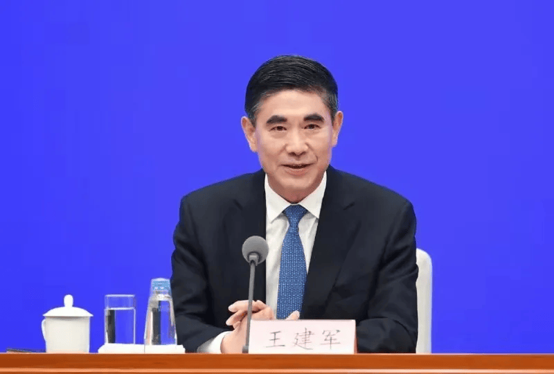 李锦斌、刘家义、刘赐贵、王建军<strong></p>
<p>可转换公司债券怎么交易</strong>，已任中央指导组组长