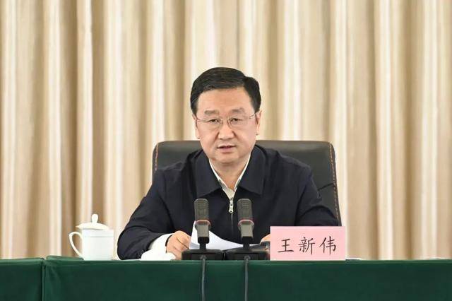 辽宁省省长进京<strong></p>
<p>普洱币怎么交易</strong>，与兵器工业集团开展工作会商