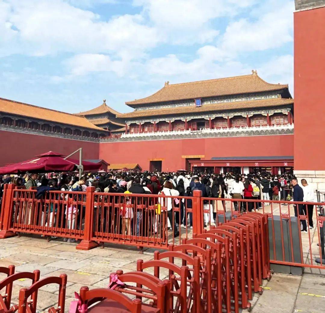 上海囡囡：去了一趟北京<strong></p>
<p>普洱币怎么交易</strong>，忍不住想说说，北京给我的4个印象