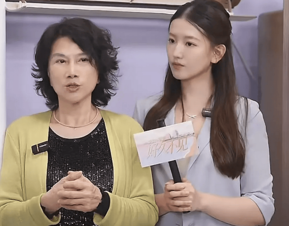 董明珠孟羽童合体带货500万元<strong></p>
<p>binance怎么充值</strong>，71岁铁娘子向流量“低头”
