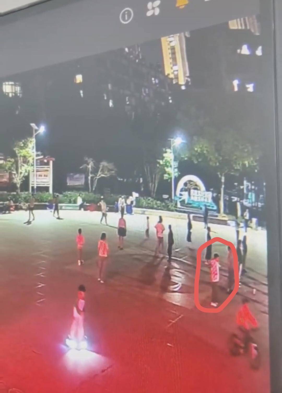 17岁女孩在广场跳操时失踪已月余 家属不认同“跳江自杀”<strong></p>
<p>迷你币</strong>，警方已立案侦查