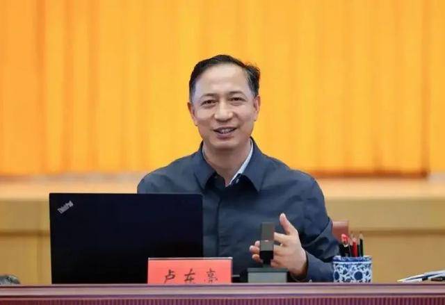 省长任上落马后<strong></p>
<p>交易指数怎么换算</strong>，51岁中候补任代省长，半年内第3次履新