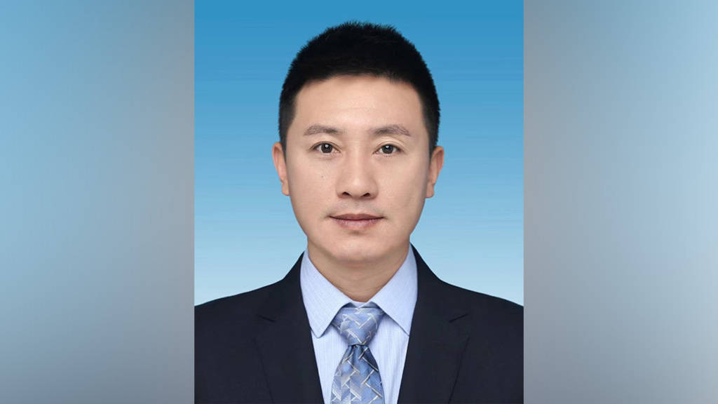 跨省份调任内蒙古国资委主任8个月后<strong></p>
<p>快币怎么兑换</strong>，陈波拟任自治区直属部门正职