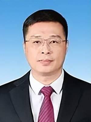 省级政府领导班子密集调整<strong></p>
<p>虚拟货币投资</strong>！这名省委常委跨省任职