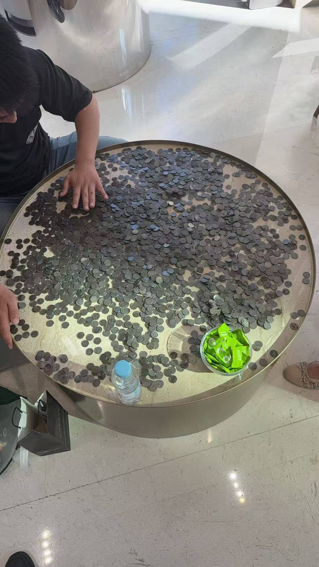 上海农商行拒2万枚硬币兑换<strong></p>
<p>虚拟货币交易所</strong>，银行回应客户无法说明硬币来源