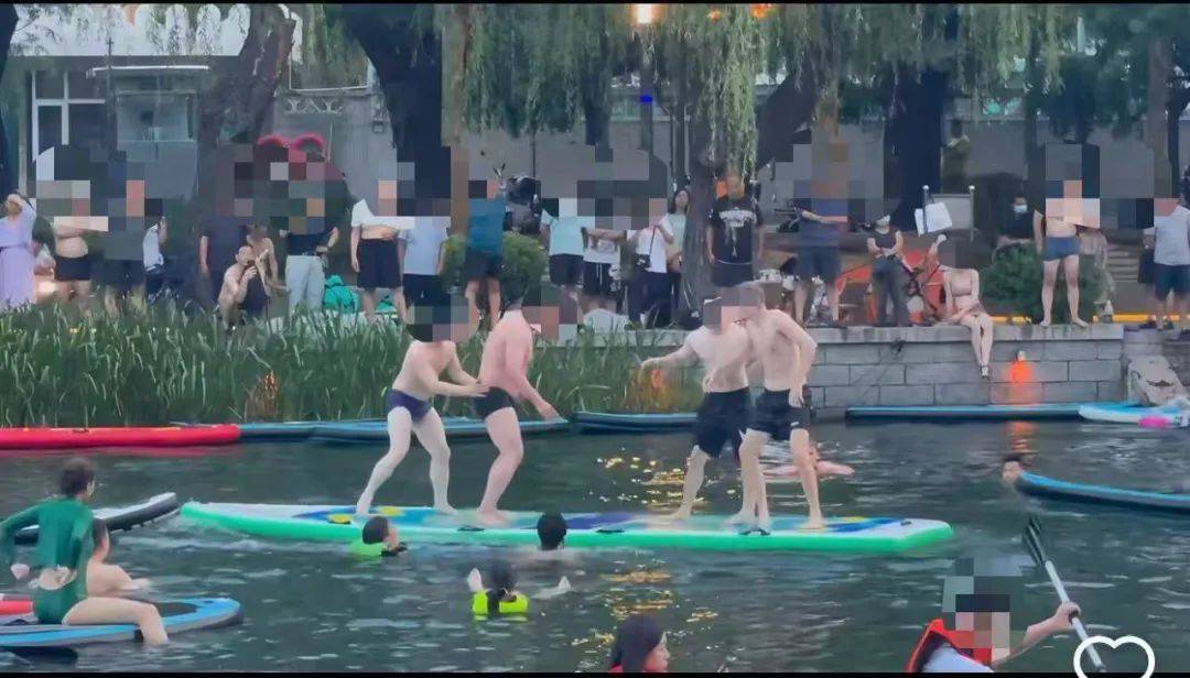 缺水的北京<strong></p>
<p>网络虚拟货币</strong>，被北漂强行玩成了威尼斯