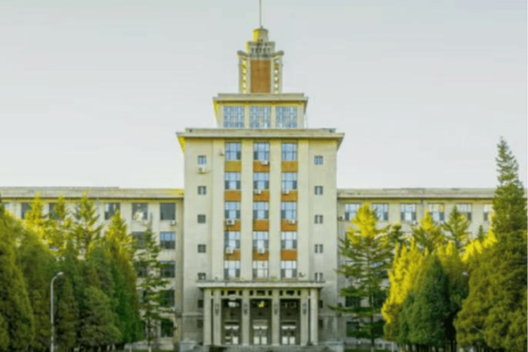 东北大学溺亡者同学发声：去过事发选矿厂<strong></p>
<p>虚拟货币的发展前景</strong>，坠入浮选槽难动弹