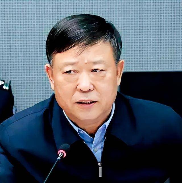 收受“亚洲铝王”贿赂<strong></p>
<p>虚拟货币的发展前景</strong>，公安厅副厅长落马