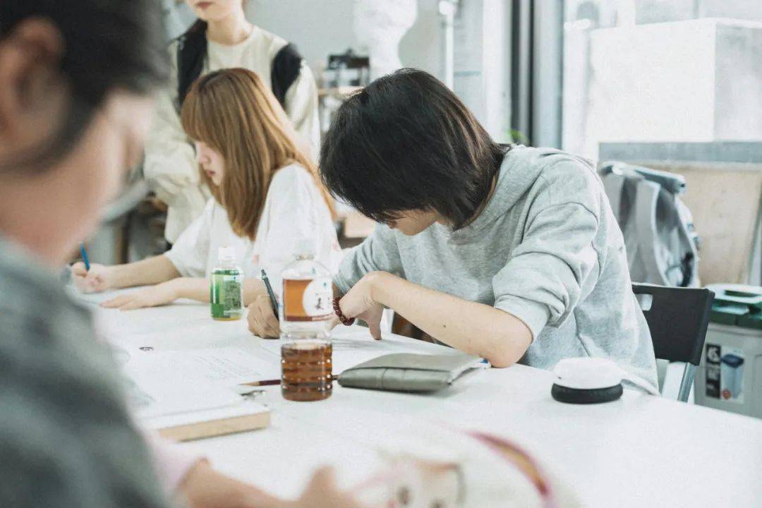 在日本<strong></p>
<p>香港虚拟货币交易平台</strong>，不婚先从普通人开始
