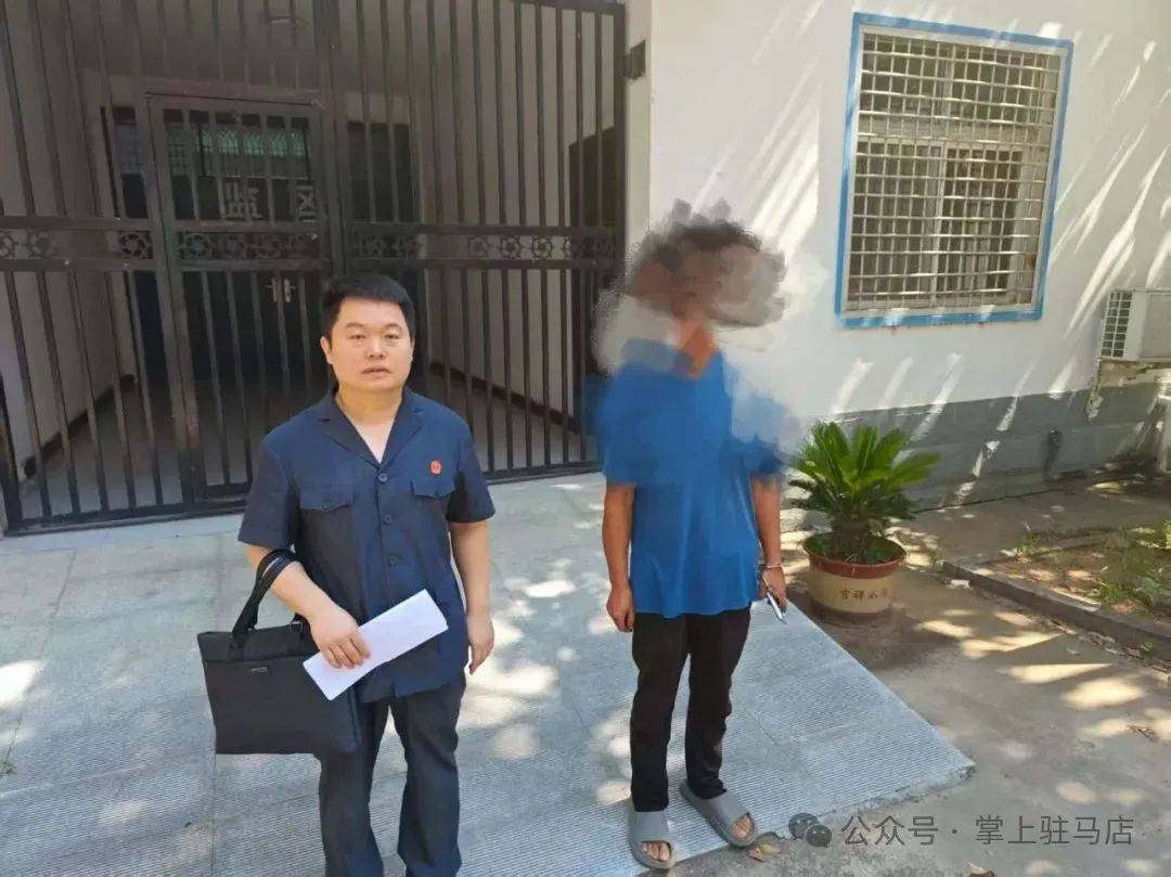 现场画面曝光！河南驻马店出动多名干警<strong></p>
<p>虚拟货币实时行情</strong>，多人被带走！