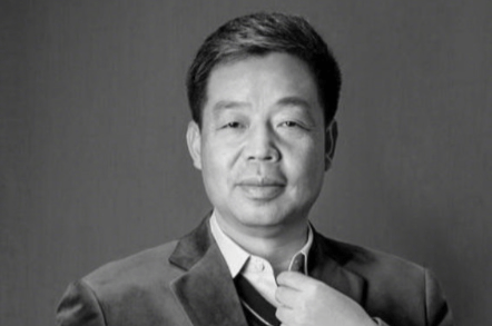 董事长汪林朋被曝跳楼身亡<strong></p>
<p>国内虚拟货币交易所</strong>，居然智家：以公告为准