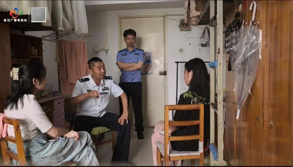 十分紧急！女研究生即将出境<strong></p>
<p>国内虚拟货币交易所</strong>，武汉警方火速拦截