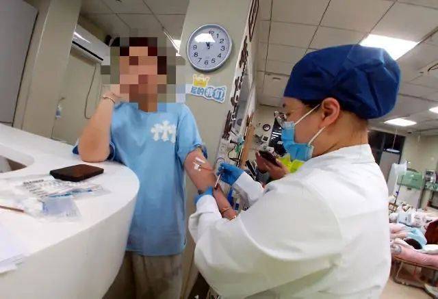 上海一女子开车肇事后<strong></p>
<p>以太坊行情</strong>，第一件事竟是逃回家喝酒……已被刑拘！