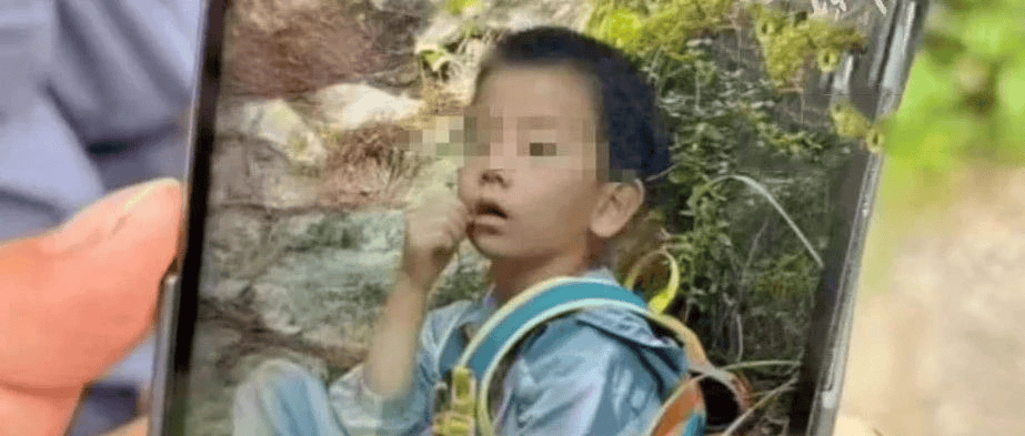 紧急寻人<strong></p>
<p>以太坊区块链浏览器</strong>！男童参加夏令营山上走失！最新进展→