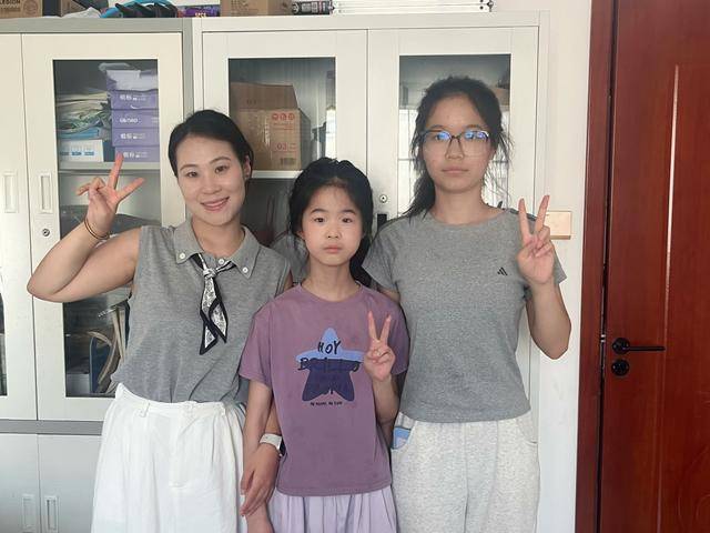 河南95后高校女辅导员“没苦硬吃”：暑假自驾1000公里家访<strong></p>
<p>以太坊币今日价格</strong>，从电三轮到汽车，已坚持两年