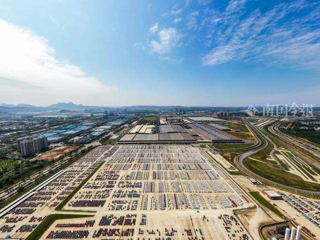 神操作！用天然溶洞停放40架飞机<strong></p>
<p>以太坊最新</strong>，这种“绝招”可能只有柳州人干得出来！