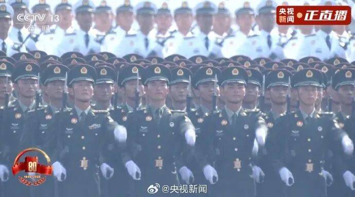歼20S、DF61导弹<strong></p>
<p>以太坊实时价格</strong>，震撼亮相！三支兵种首次亮相天安门广场，空中梯队战机起飞