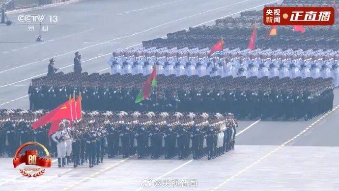 歼20S、DF61导弹<strong></p>
<p>以太坊实时价格</strong>，震撼亮相！三支兵种首次亮相天安门广场，空中梯队战机起飞