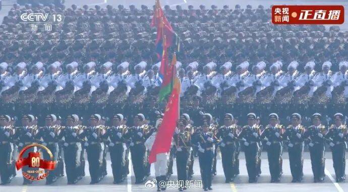 歼20S、DF61导弹<strong></p>
<p>以太坊实时价格</strong>，震撼亮相！三支兵种首次亮相天安门广场，空中梯队战机起飞