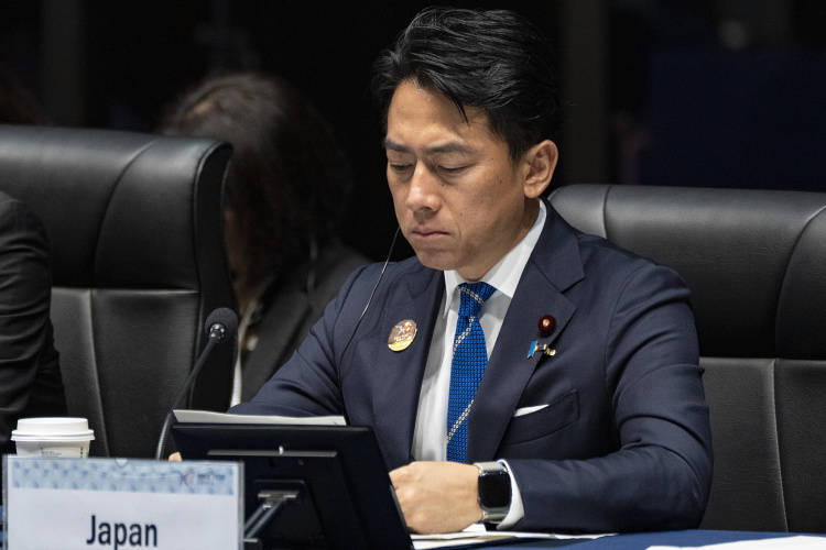 石破茂黯然下台 自民党“双少数”困局谁来破<strong></p>
<p>以太坊今天的价格</strong>？