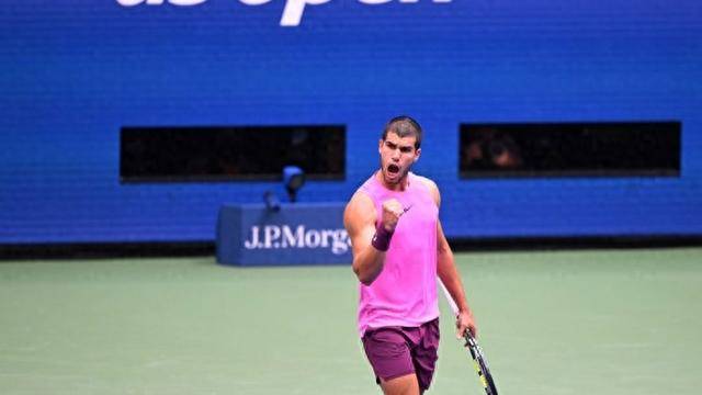 再这样下去<strong></p>
<p>以太坊今天的价格</strong>,辛纳打阿尔卡拉斯都快成审美疲劳了?