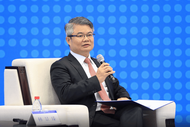 60岁“金融虎”被查<strong></p>
<p>以太坊实时行情</strong>！临退休时提前辞职
