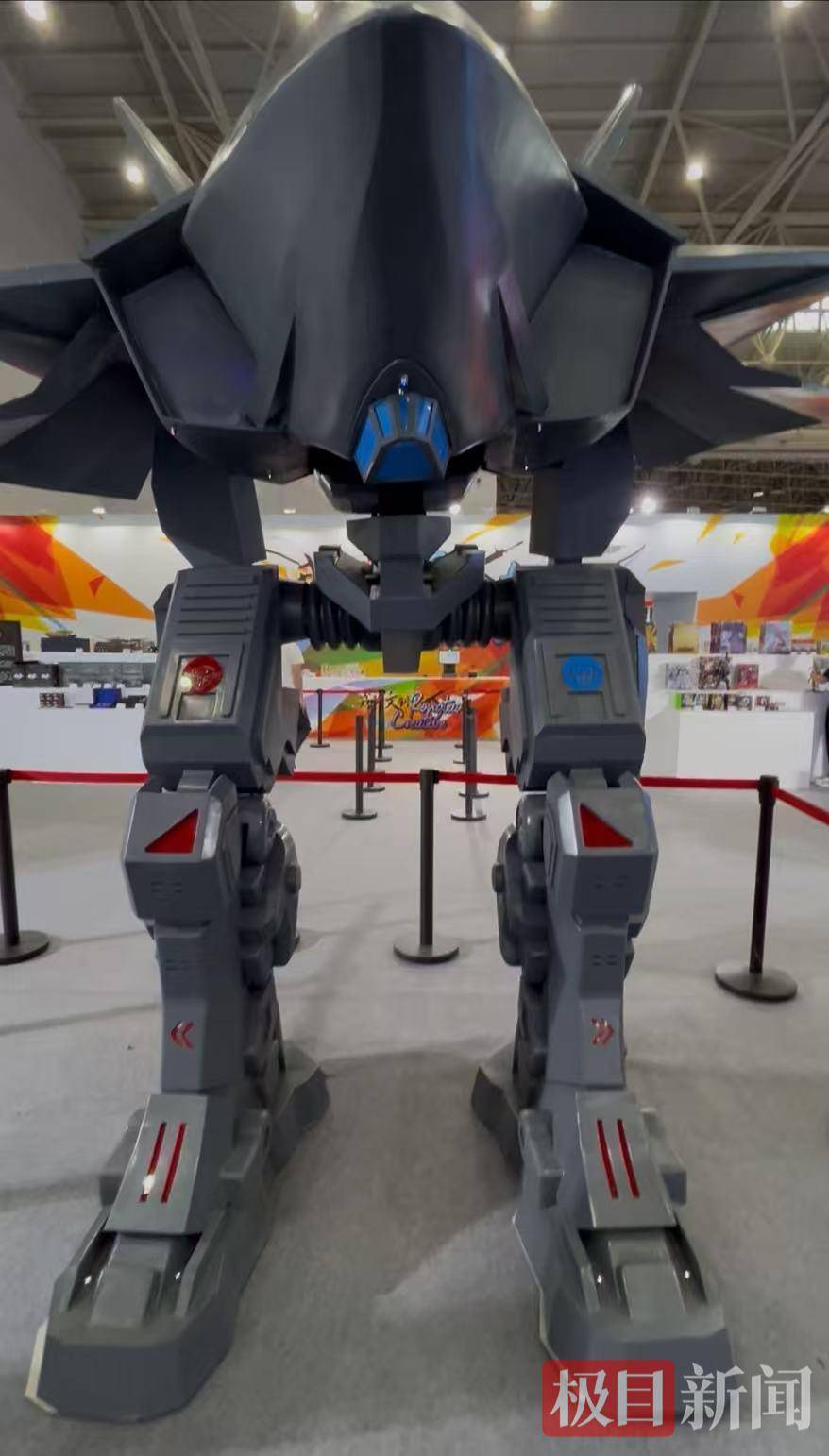 弹出福建舰<strong></p>
<p>以太坊大跌</strong>,变身“机器人”!歼-35战机机甲重磅亮相