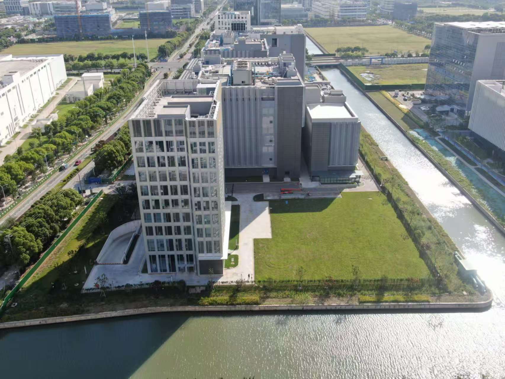 博瑞医药港股IPO背后的“豪赌”:押注超六成营收搞研发<strong></p>
<p>以太坊大跌</strong>,“A+H”谋局千亿美元级减肥药市场