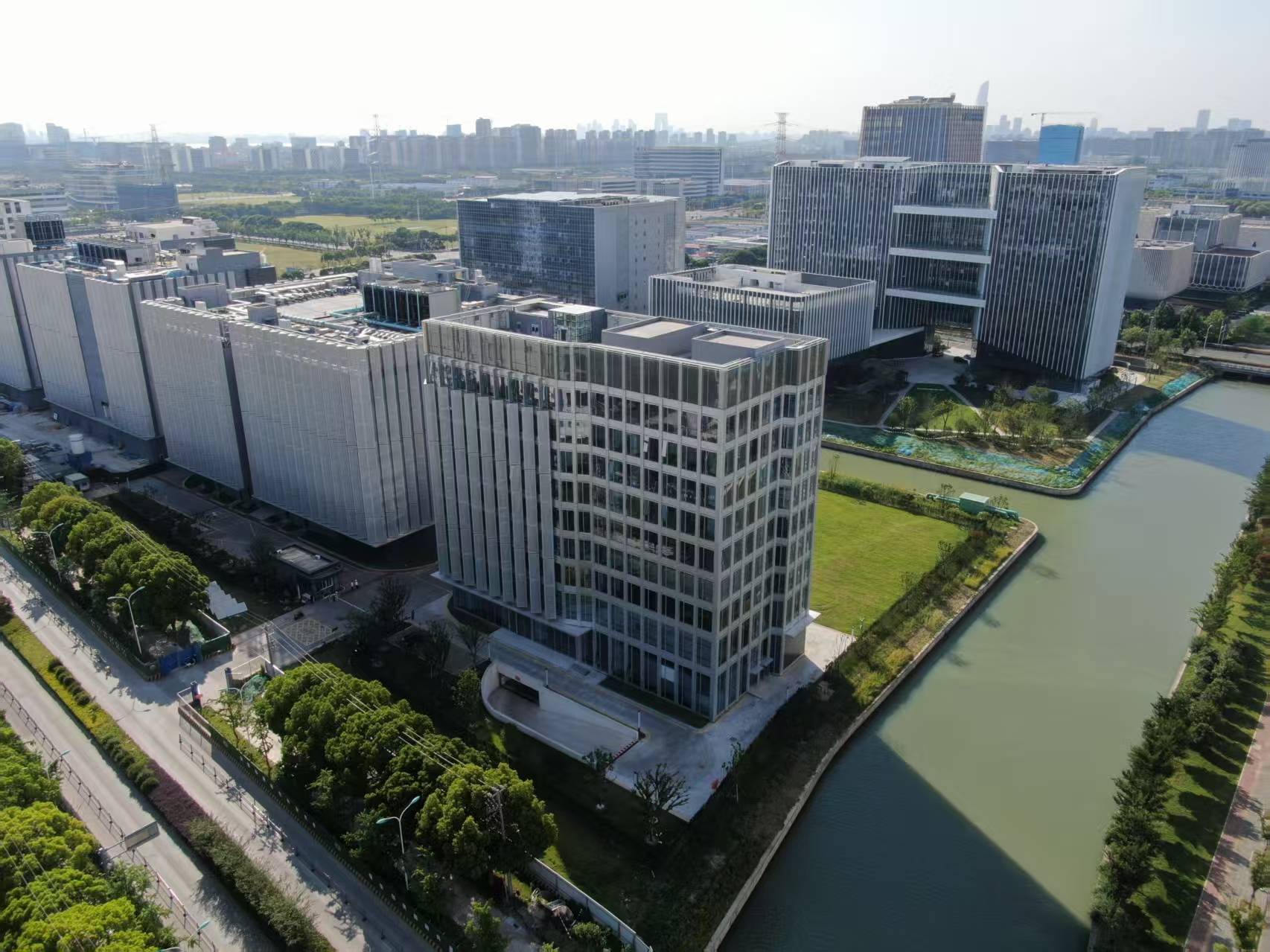 博瑞医药港股IPO背后的“豪赌”:押注超六成营收搞研发<strong></p>
<p>以太坊大跌</strong>,“A+H”谋局千亿美元级减肥药市场