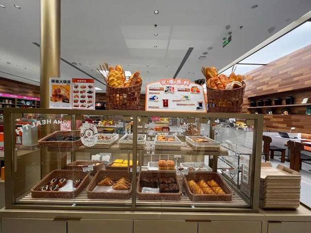 一小时售罄<strong></p>
<p>以太坊现在价格</strong>！年轻人涌入医院抢面包