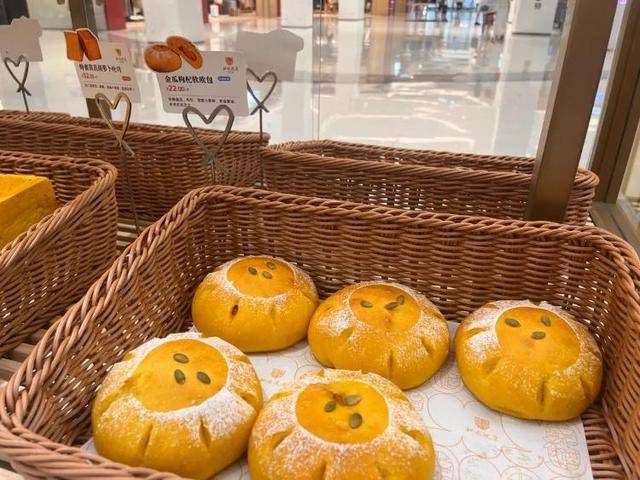 一小时售罄<strong></p>
<p>以太坊现在价格</strong>！年轻人涌入医院抢面包