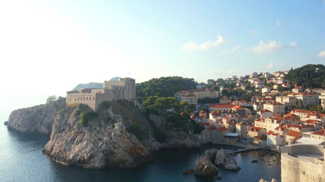 鸡排哥身后<strong></p>
<p>以太坊现在价格</strong>,景德镇着急了