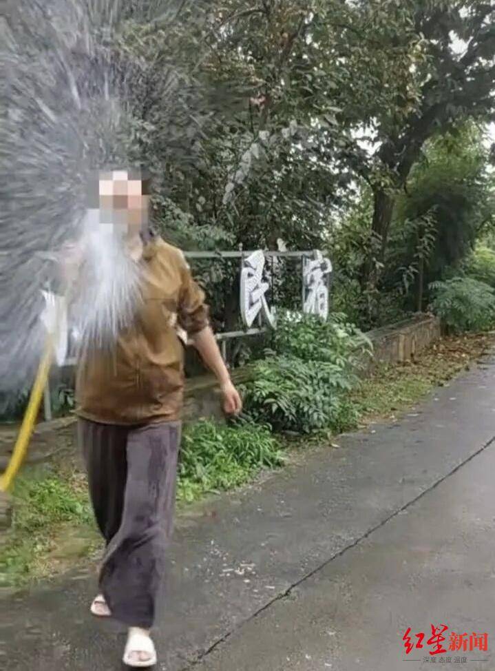 游客景区内“捡板栗壳”与民宿老板起冲突<strong></p>
<p>以太坊币行情</strong>，官方曾发文邀约捡板栗，景区称已处理完毕