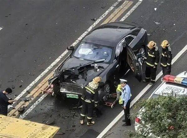 陈震谈劳斯莱斯车祸后续：对方为网约车<strong></p>
<p>以太坊币行情</strong>，已联系到伤者家属，会全力支付应该负担的赔偿