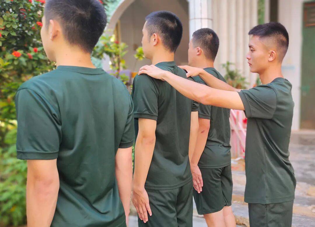 牛!退役半个月<strong></p>
<p>以太坊币行情</strong>,他第三次入伍!