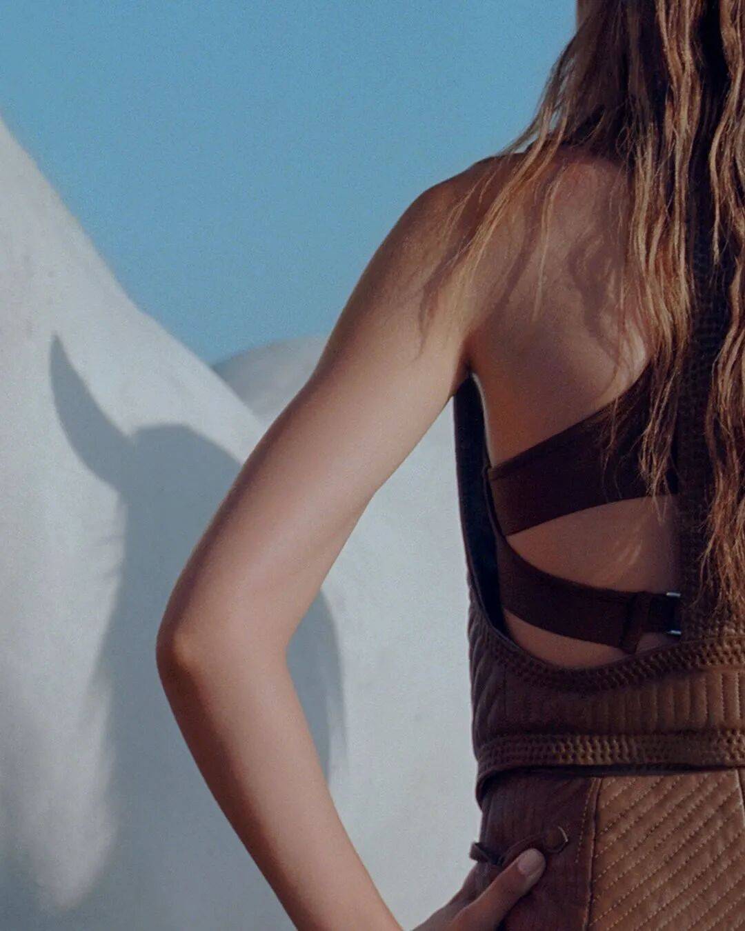 Hermès的女骑士<strong></p>
<p>以太坊币行情</strong>,在沙滩上自由驰骋