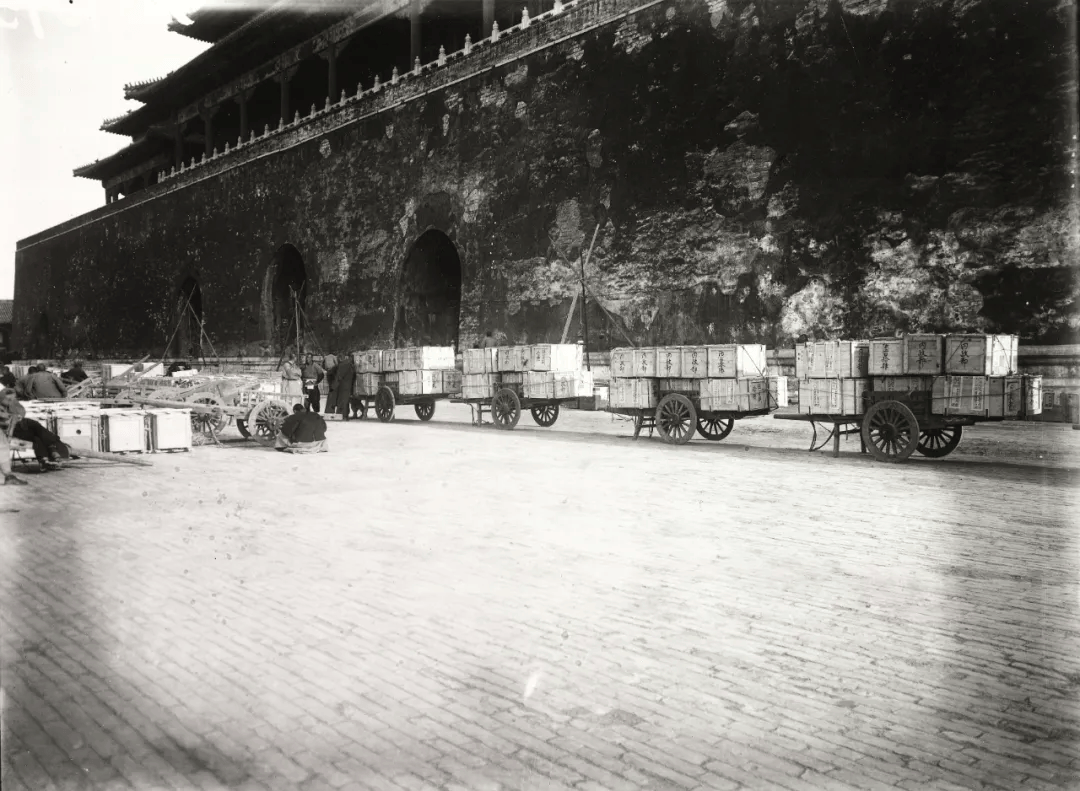 今天是故宫博物院百岁生日<strong></p>
<p>以太坊币价格今日行情</strong>,让我们回顾她这一百年的史诗