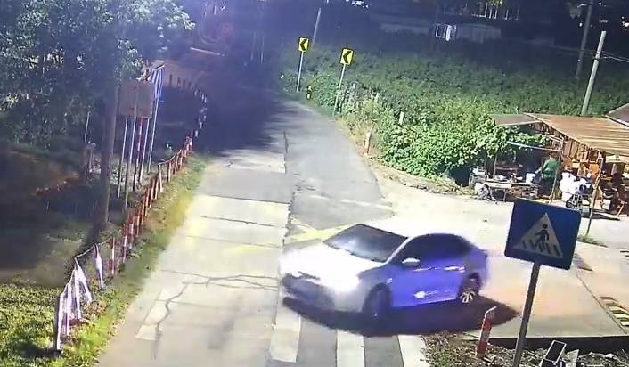 浙江一姑娘以奶茶为记号<strong></p>
<p>今日以太坊价格</strong>,竟然在草丛里藏了11万现金!