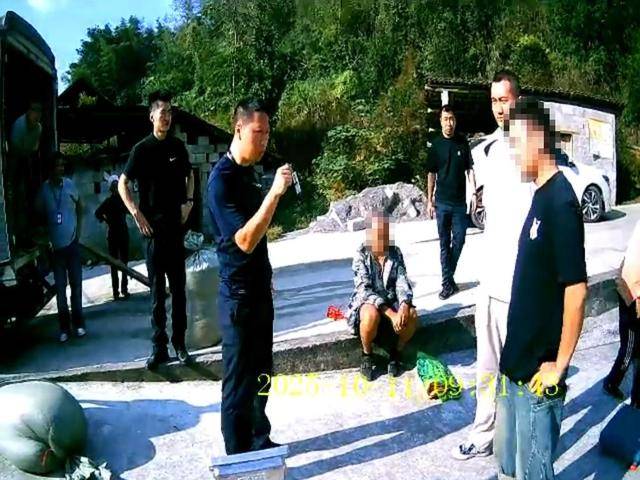 100斤玉米上秤秒变60斤？贵州一村民遭“鬼秤”骗粮！民警出手<strong></p>
<p>以太坊行情最新价格</strong>，5人被拘