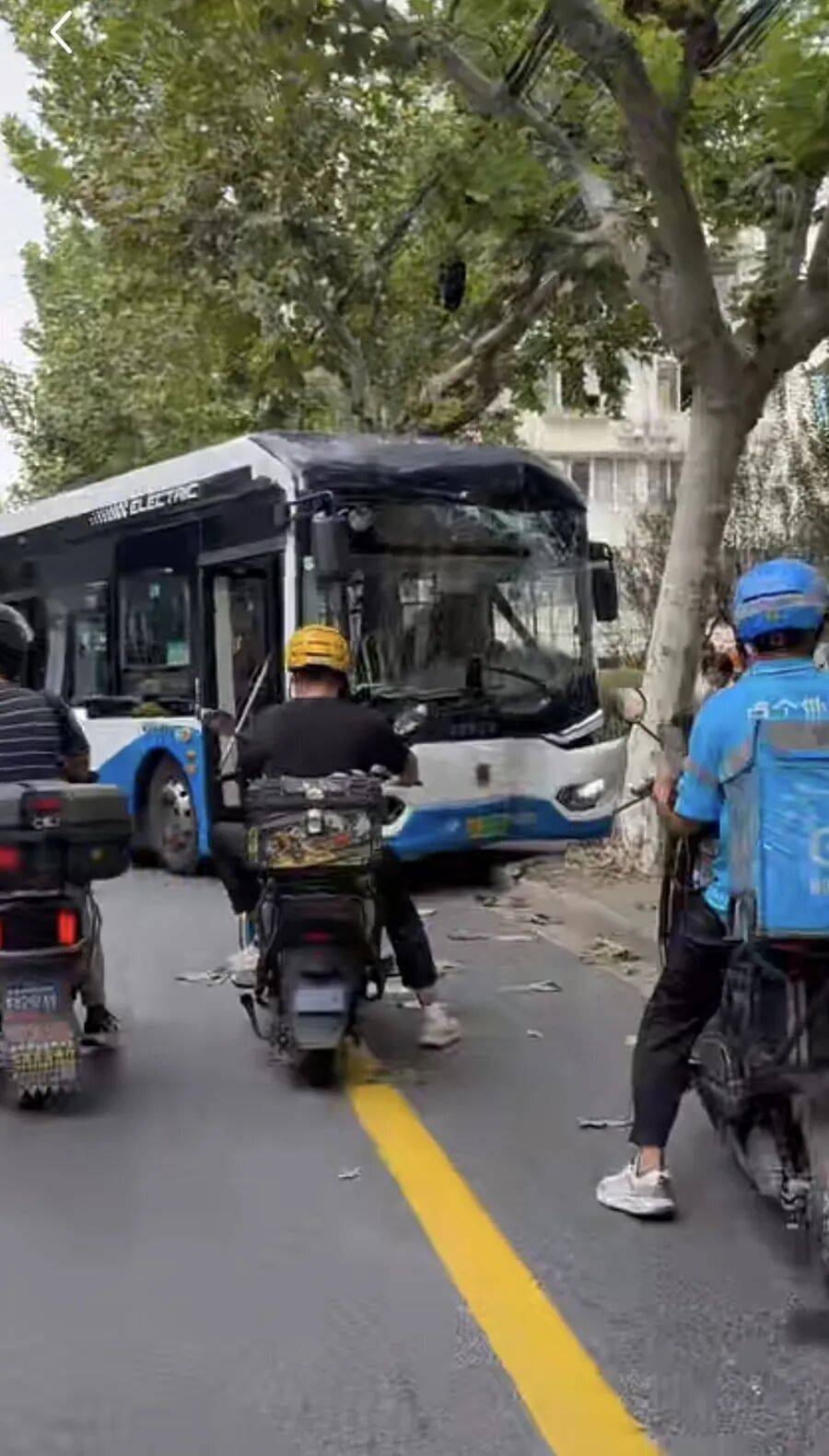 上海警方：叶某（男<strong></p>
<p>以太坊查询</strong>，57岁）寻衅滋事，已被拘！