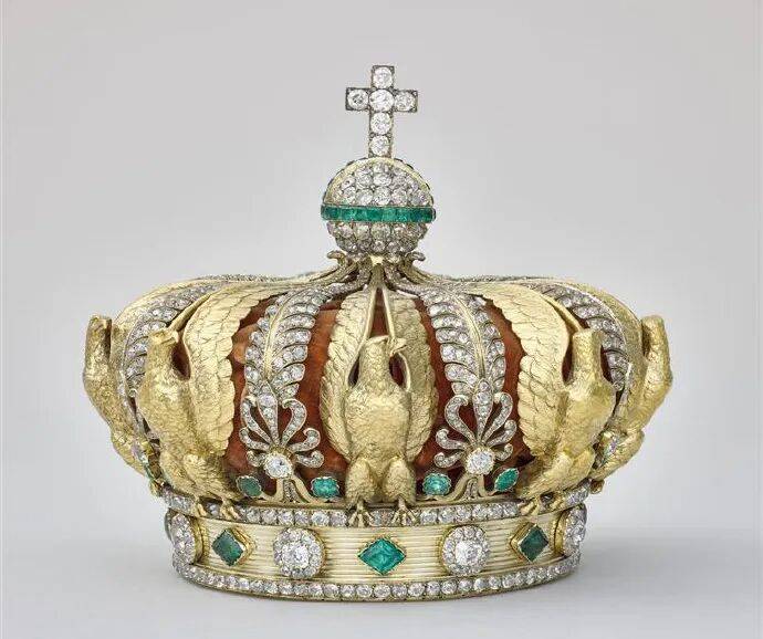 法国卢浮宫多件藏品被盗最新消息：一件文物在博物馆外被发现时已损毁<strong></p>
<p>以太坊币价格</strong>，疑为欧仁妮皇后的皇冠