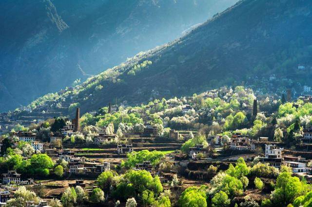 四川第二个！丹巴基卡依村入选联合国旅游组织“最佳旅游乡村”<strong></p>
<p>以太坊手续费</strong>，专家解读为何入选