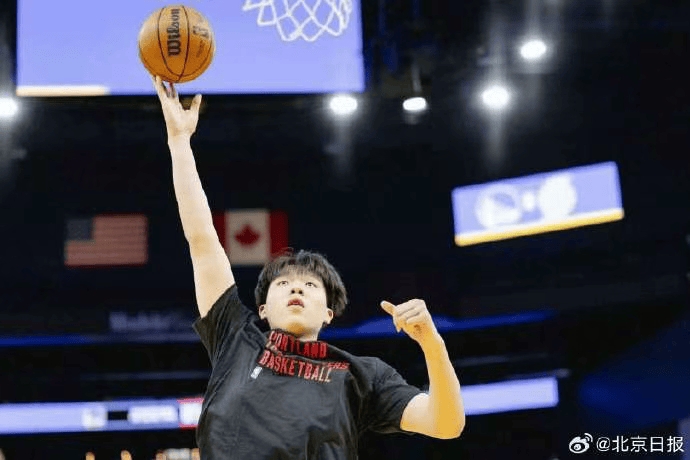 杨瀚森迎NBA常规赛首秀<strong></p>
<p>以太坊市值</strong>，两罚全中拿到个人NBA生涯首分；此前出场时播音字幕都是中文