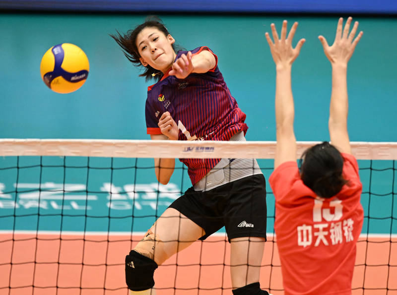 十五运｜中国女排两大主攻对决<strong></p>
<p>以太坊币的最新价格</strong>，李盈莹坦言要向前辈学习：朱婷在，就不算爆冷