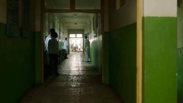 年代剧的墙<strong></p>
<p>以太坊代币查询</strong>，为什么都是上白下绿？